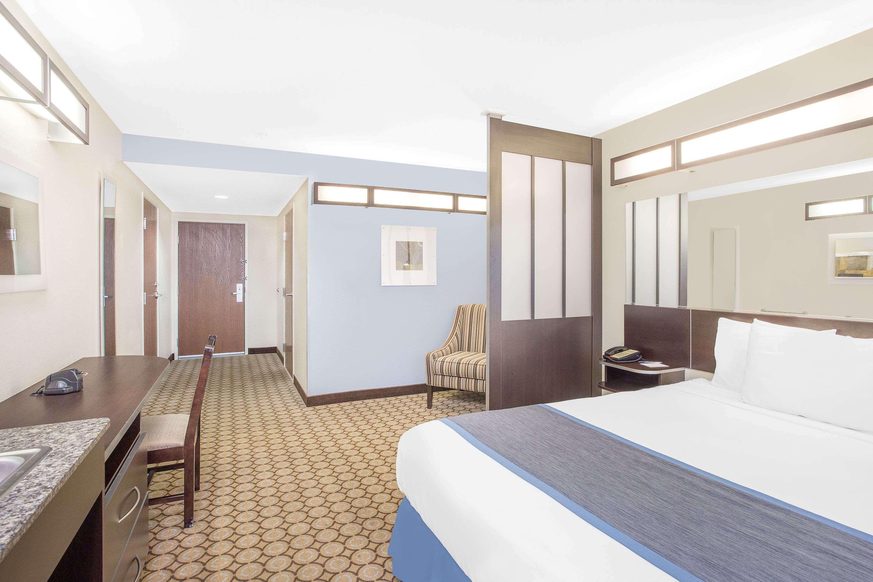 Microtel And 3* San Angelo